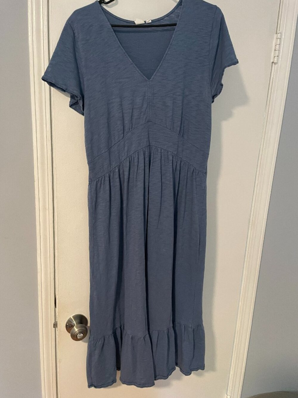 Flutter Sleeve V-Neck Midi Dress size L color Bainbridge Blue